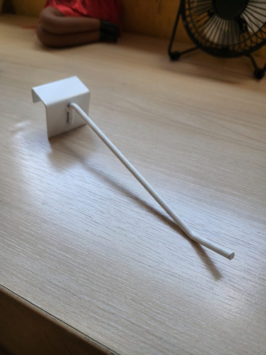 Gancho para Barra de Gôndola 4.40mm